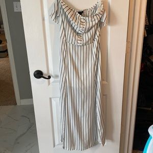 Love tree off the shoulder white dress